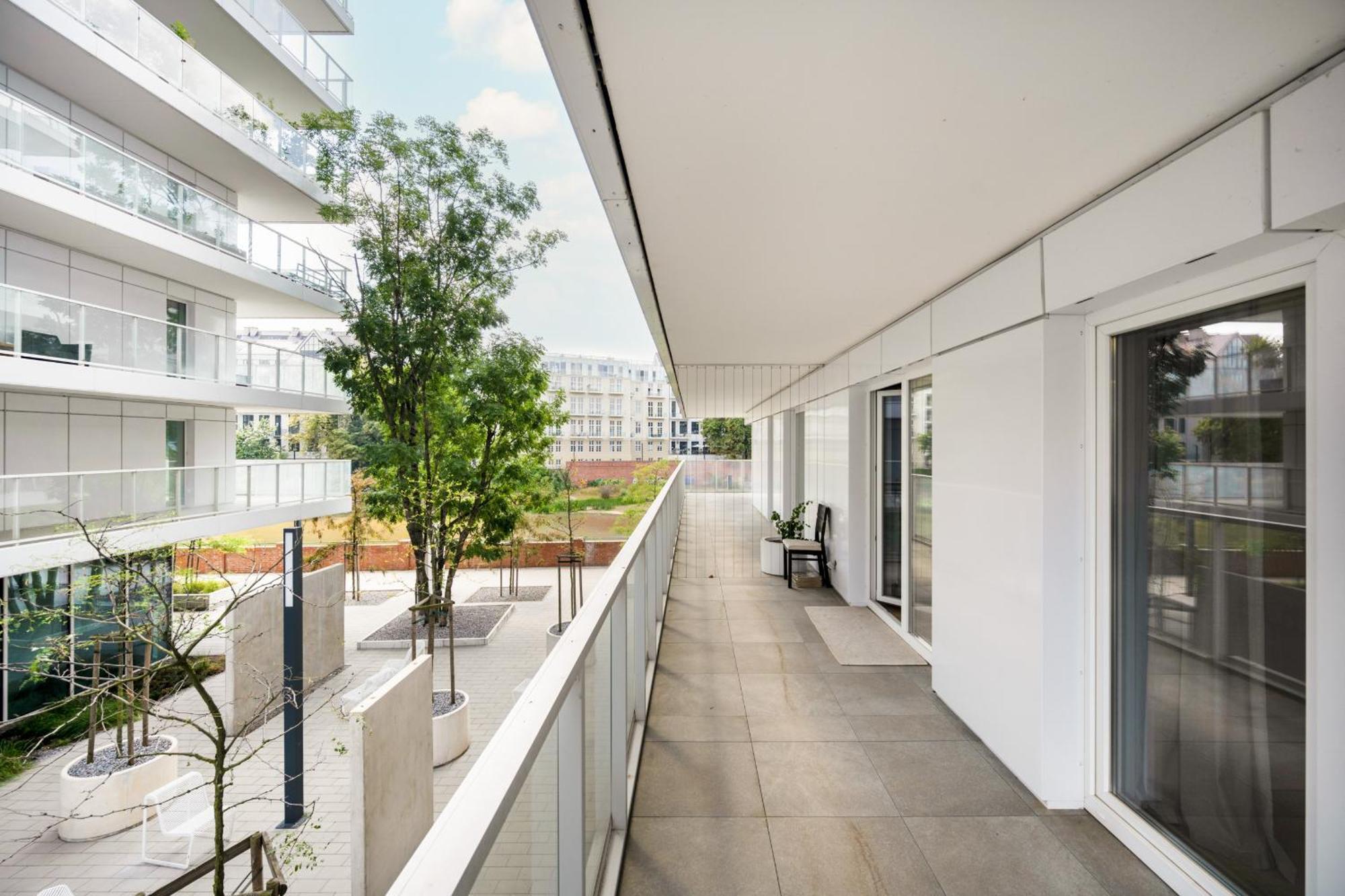 Elegant Apartment With Balcony By The Oder River In Wroclaw By Renters Prestige エクステリア 写真